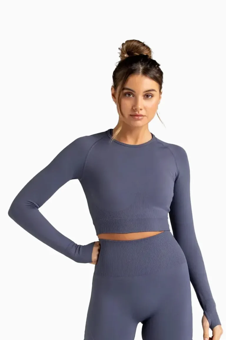 Essential Crop Long Sleeve Grey - S Topper