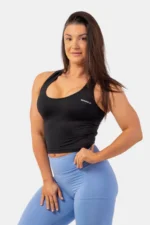 Nebbia Slim-fit Crop Tank Top Topper