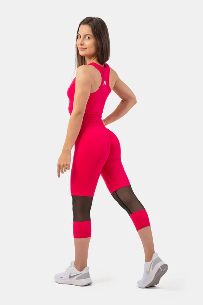Nebbia Slim-fit Crop Tank Top  Topper