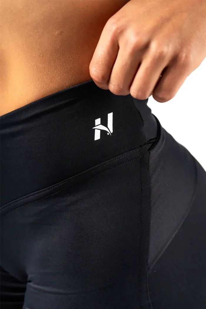 V-shaping Belt Shorts STRONG BEAUTY  Shorts