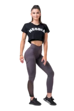 Nebbia Loose Fit & Sporty Crop Top  Topper